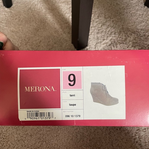 Merona wedges - Picture 2 of 2